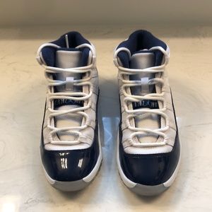 Air Jordan 11 “Win Like 82” youth size 1.5